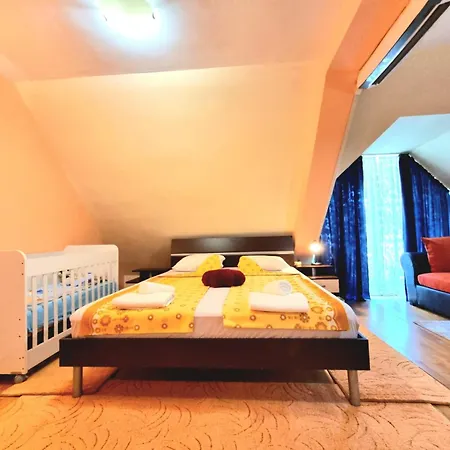 Two-floor Sunny In Centre Apartmán Burgas City