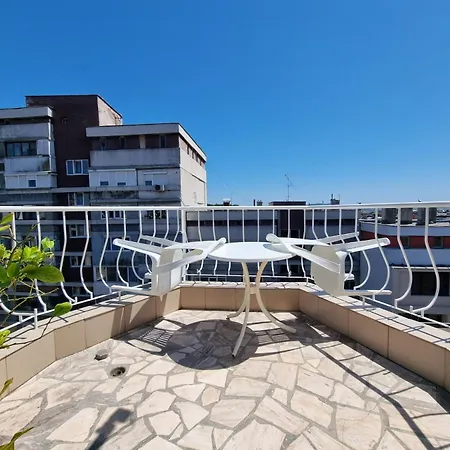 Two-floor Sunny In Centre * Burgas City