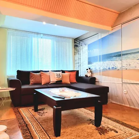 Two-floor Sunny In Centre Apartmán Burgas City