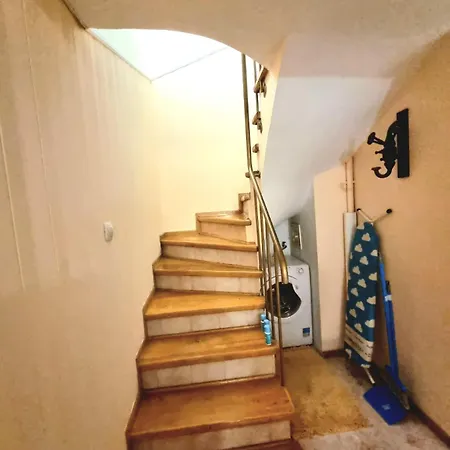 Two-floor Sunny In Centre Apartment